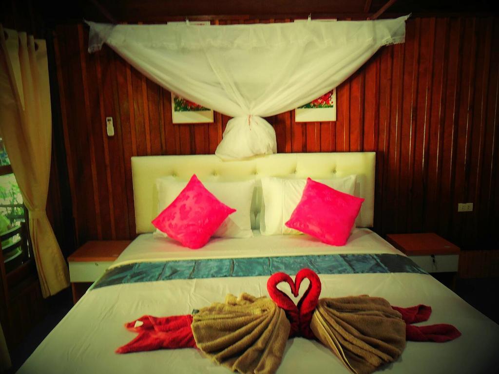 Zanom Sunrise Beach Resort Koh Lipe Ngoại thất bức ảnh