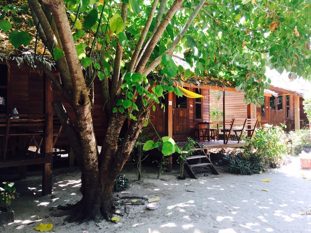 Zanom Sunrise Beach Resort Koh Lipe Ngoại thất bức ảnh