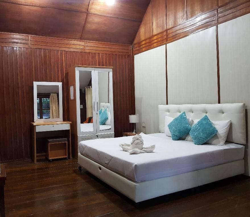 Zanom Sunrise Beach Resort Koh Lipe Ngoại thất bức ảnh