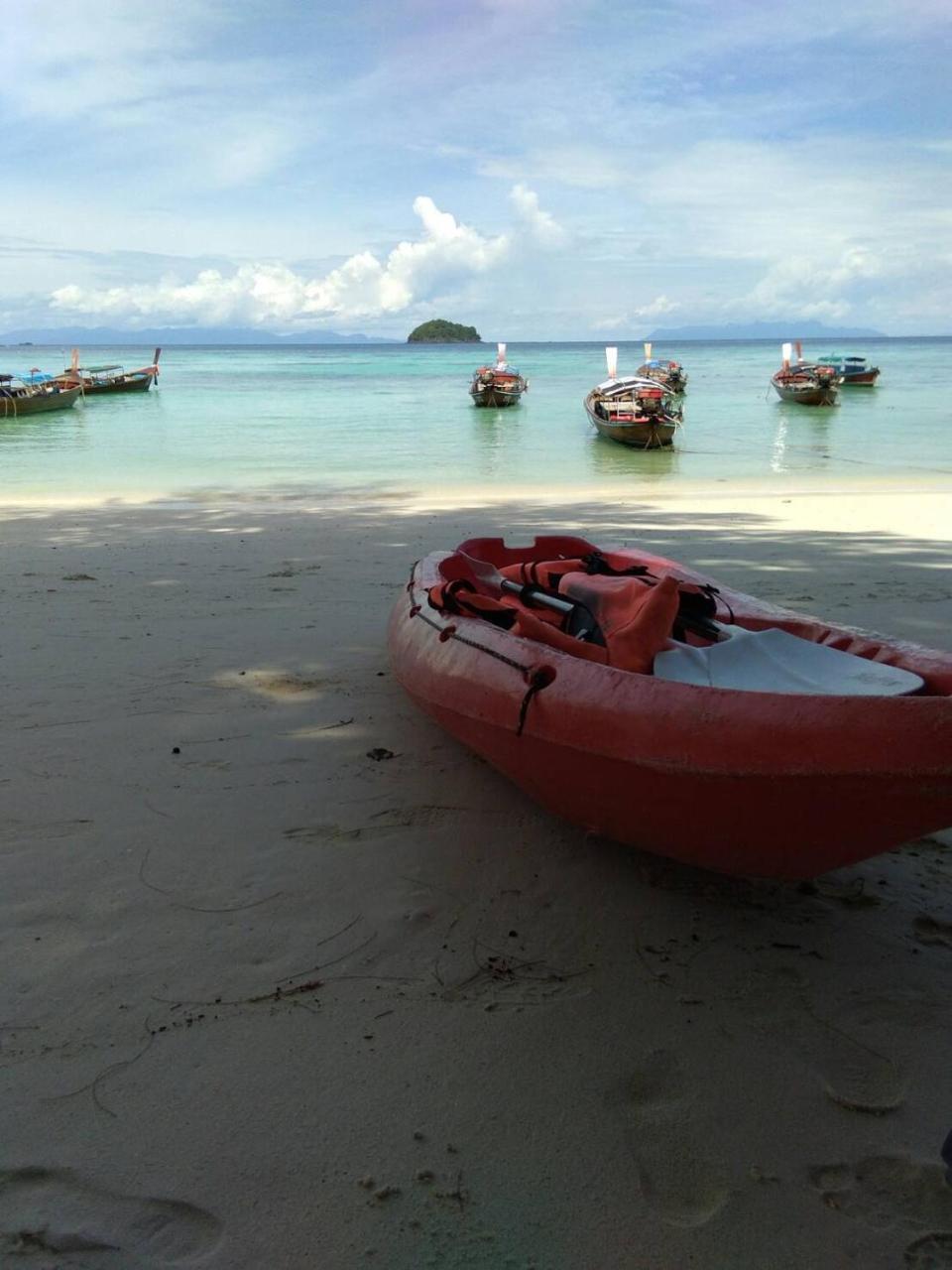 Zanom Sunrise Beach Resort Koh Lipe Ngoại thất bức ảnh