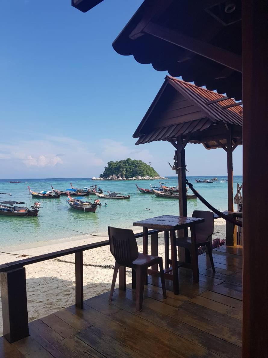 Zanom Sunrise Beach Resort Koh Lipe Ngoại thất bức ảnh