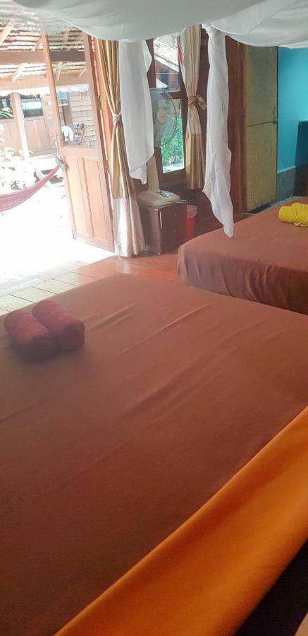 Zanom Sunrise Beach Resort Koh Lipe Ngoại thất bức ảnh